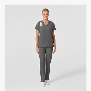 WonderWink Modern Fit Scrub Set